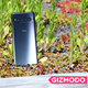 Illustration for article titled The $450 TCL 10 Pro Is the Most Overlooked Deal in Phones